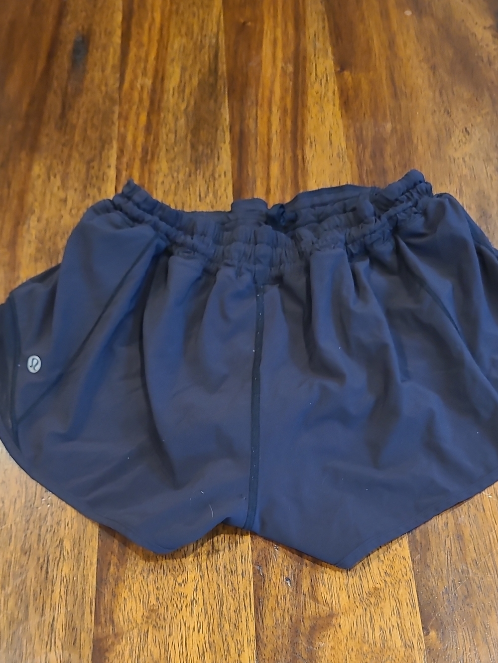 Lululemon Hotty Hot Shorts Size: 8 Black
